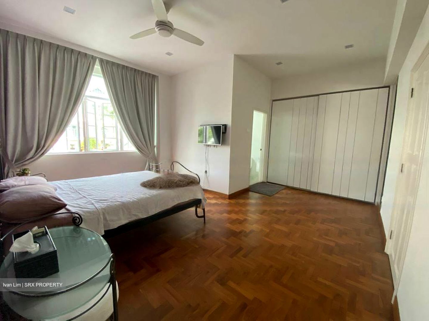 Kew Crescent (D16), Terrace #457956341